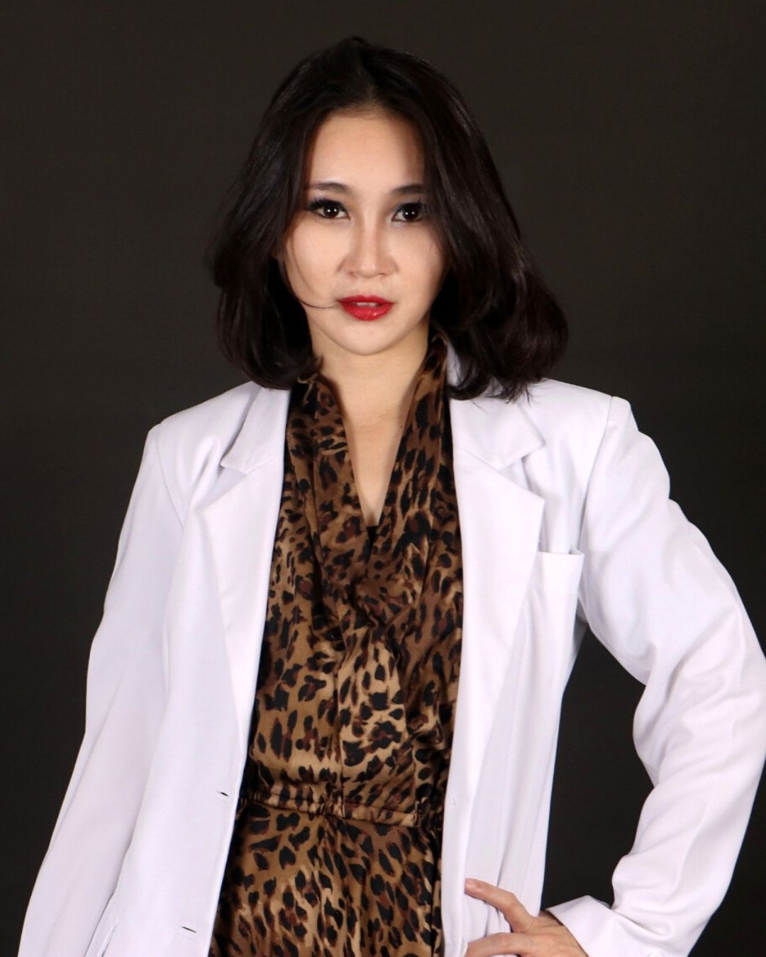 dr. Tiffany Dwi Yanti