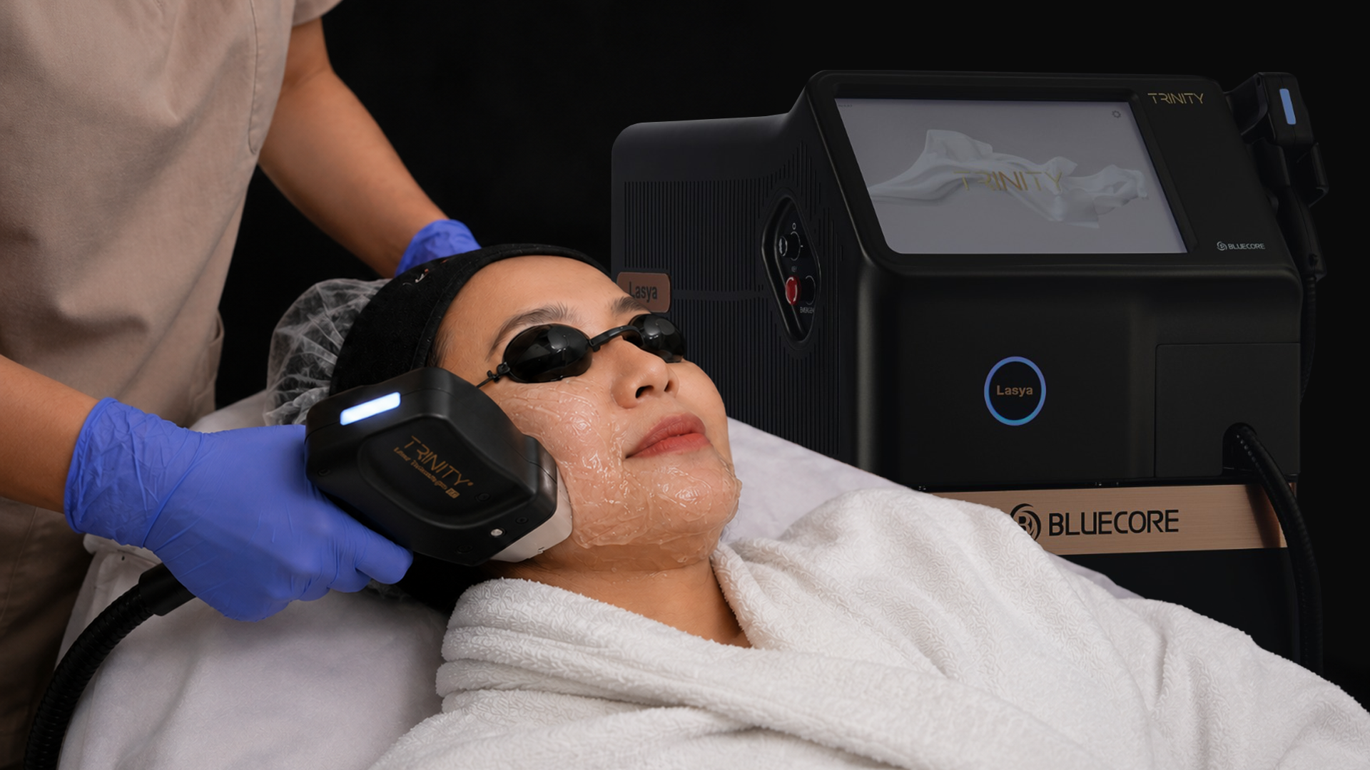 Treatment Trinity Instant Face Lift. Face Lifting tanpa Operasi