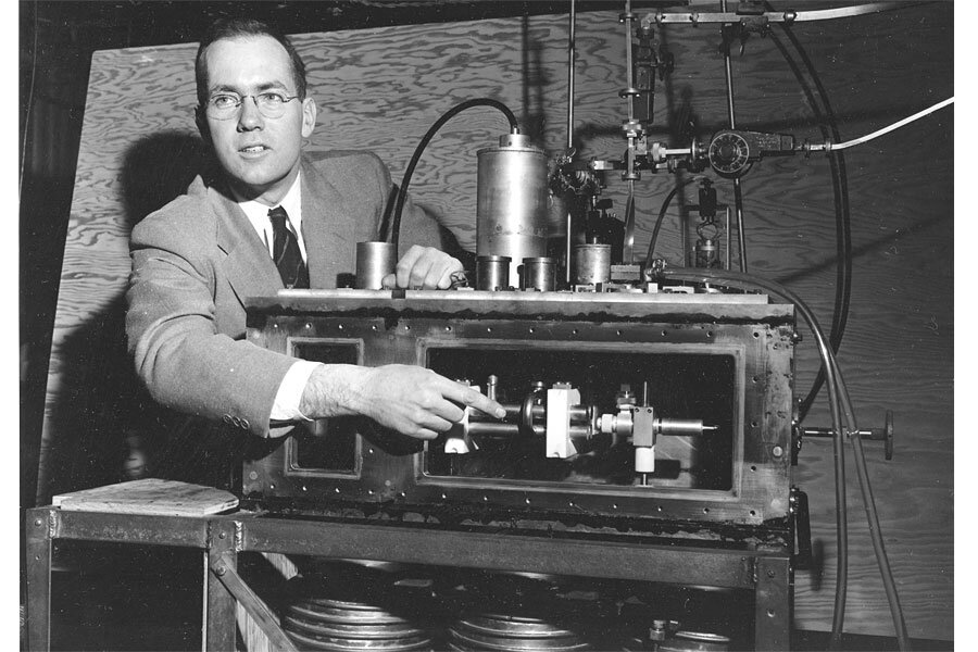 Sejarah Penemuan Energi Laser Pertama di Dunia